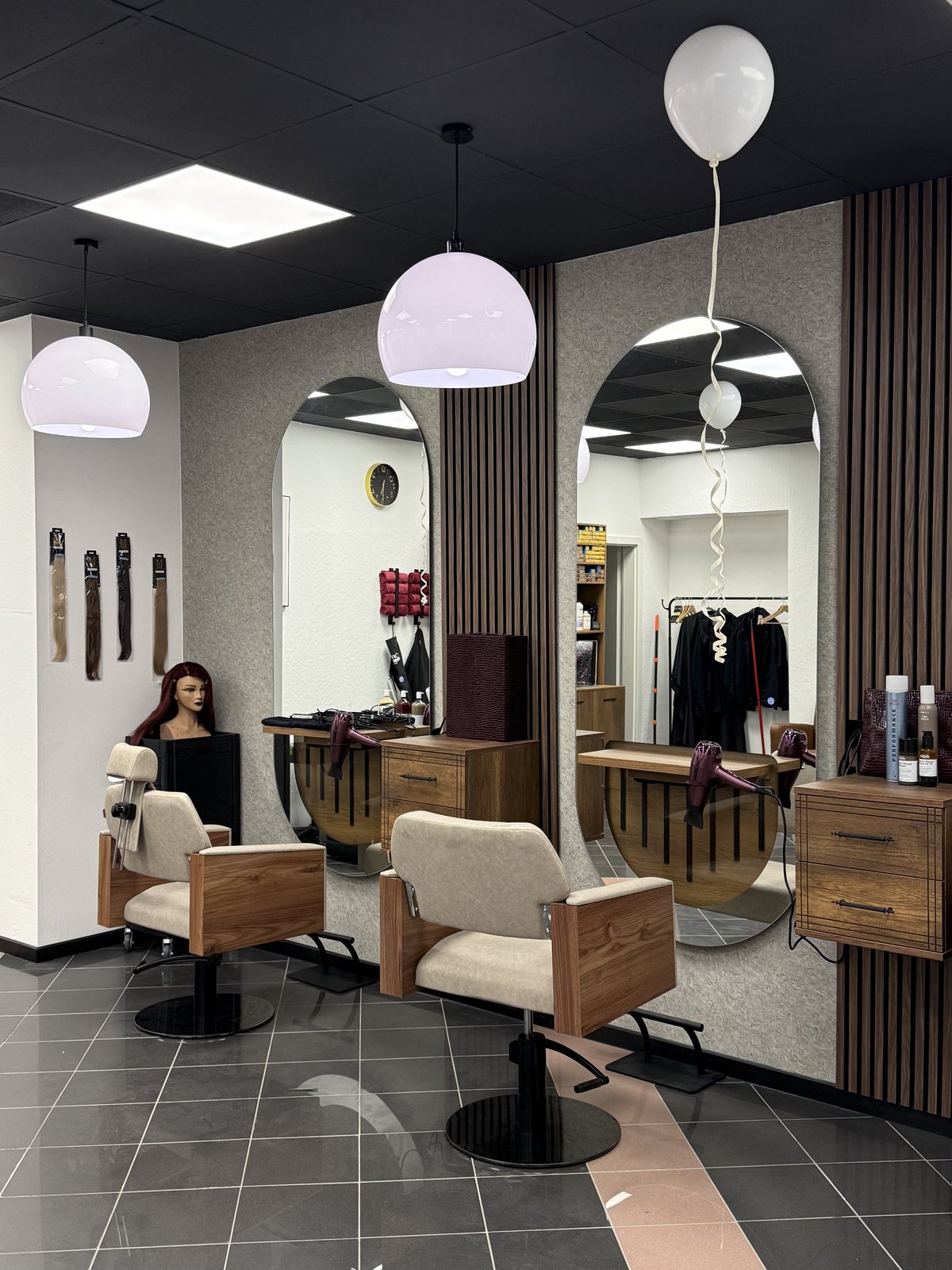 Damenfrisur bei Maestro Coiffeur Krefeld